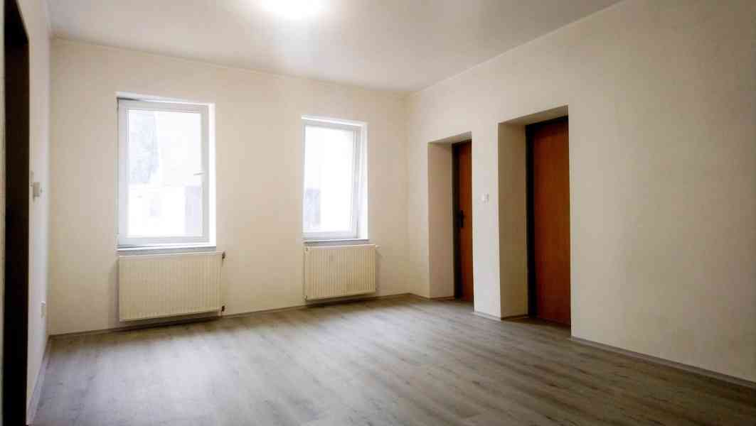 2x Pronájem 3+kk, 90m2 (Horní Růžodol, ul. Dr. M. Horákové) - foto 2