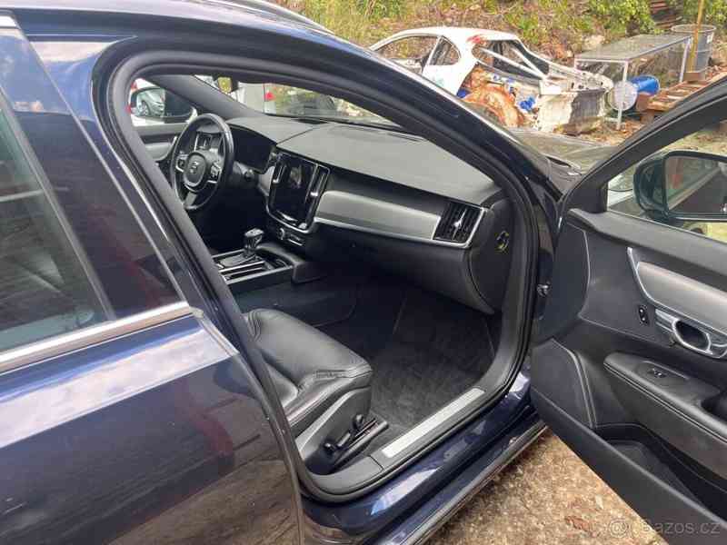Volvo V90 2,0 D5 AWD 173kw, 4x4 - foto 9