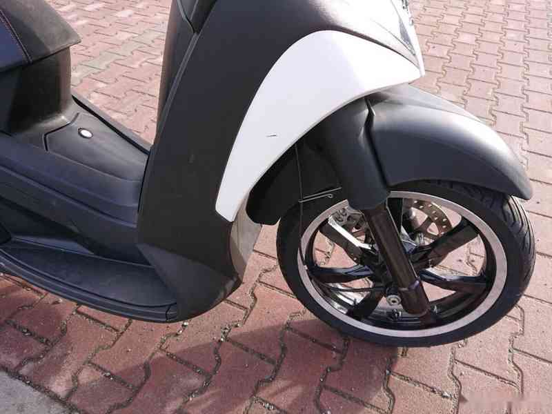 Peugeot Geopolis 400 2013 - foto 10