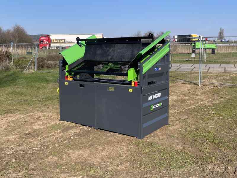 Vibrační třídič, katrovačka, třídička  na třídění zeminy - foto 9