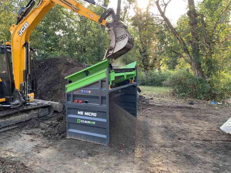 Vibrační třídič, katrovačka, třídička  na třídění zeminy - foto 7