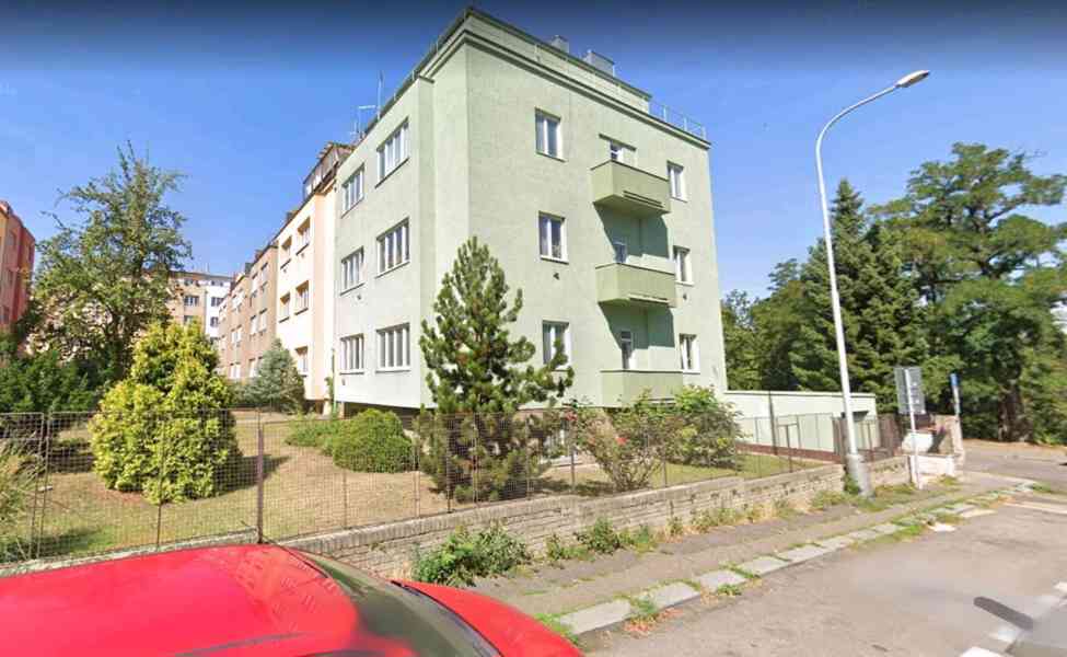 Prodej bytu 2+1, pl. 61,5 m2, Balkón, 1. NP, Praha 4 Nusle