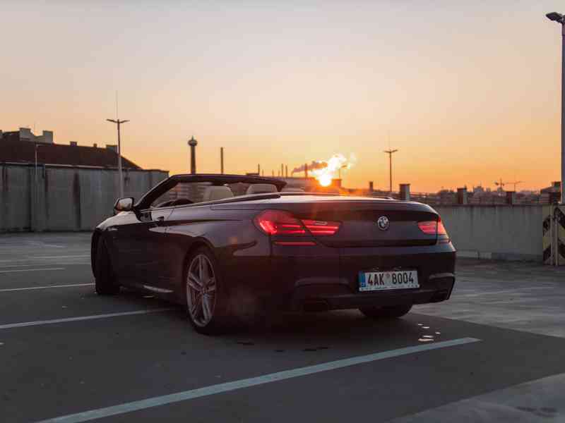 BMW 650i xDrive Cabrio - foto 2