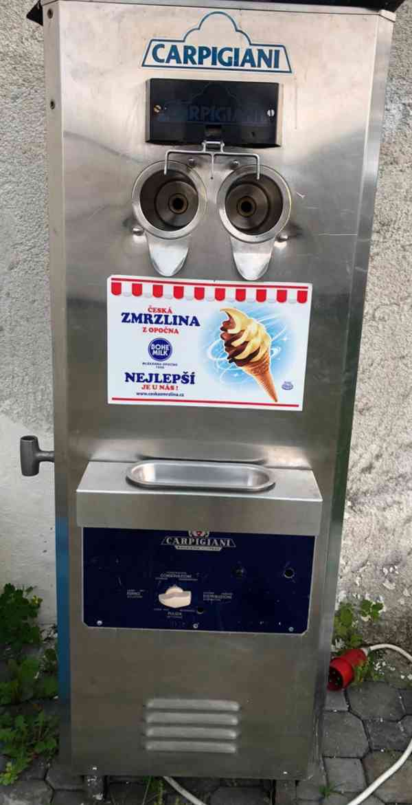 Zmrzlinový stroj carpigiani  - foto 2