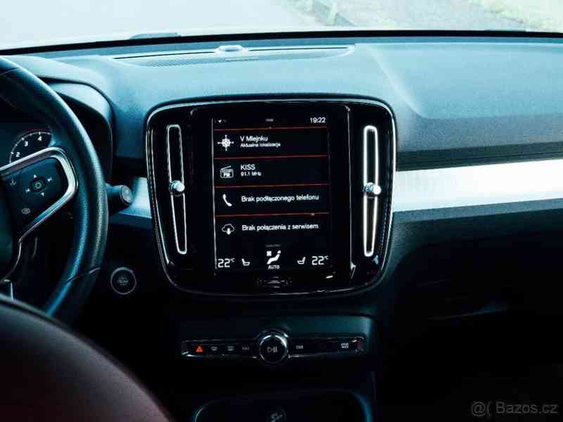 Volvo XC40 2,0   T5 AWD 2018 - foto 14