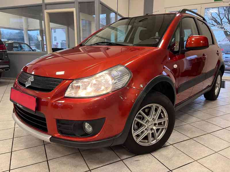 Suzuki SX4 Club 1.6i 4x4 benzín 79kw - foto 5