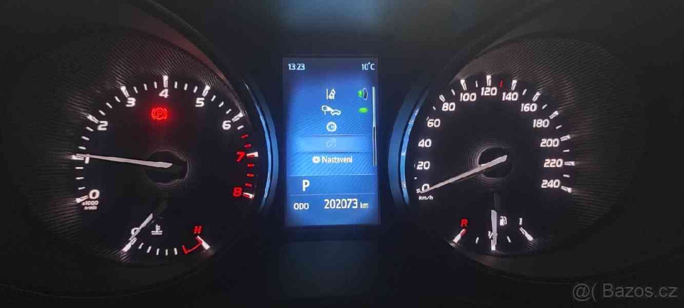 Toyota Avensis 2.0 benzin combi automat   - foto 4