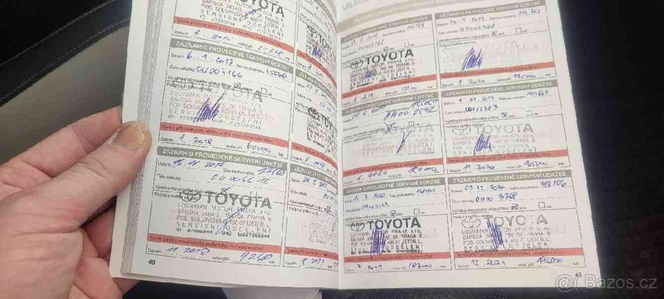 Toyota Avensis 2.0 benzin combi automat   - foto 9