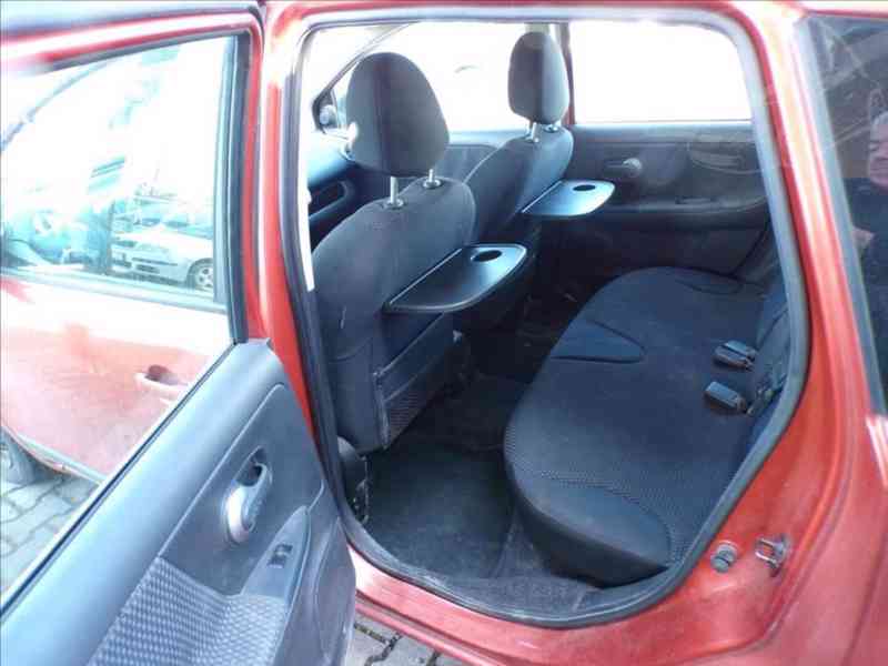 Nissan Note 1,4 i TAŽNÉ ZAŘÍZENÍ - foto 8