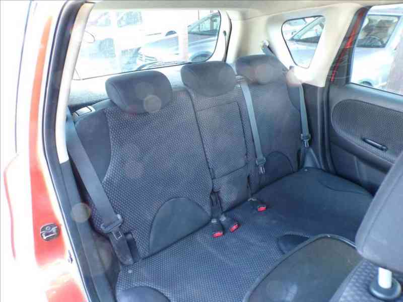 Nissan Note 1,4 i TAŽNÉ ZAŘÍZENÍ - foto 10