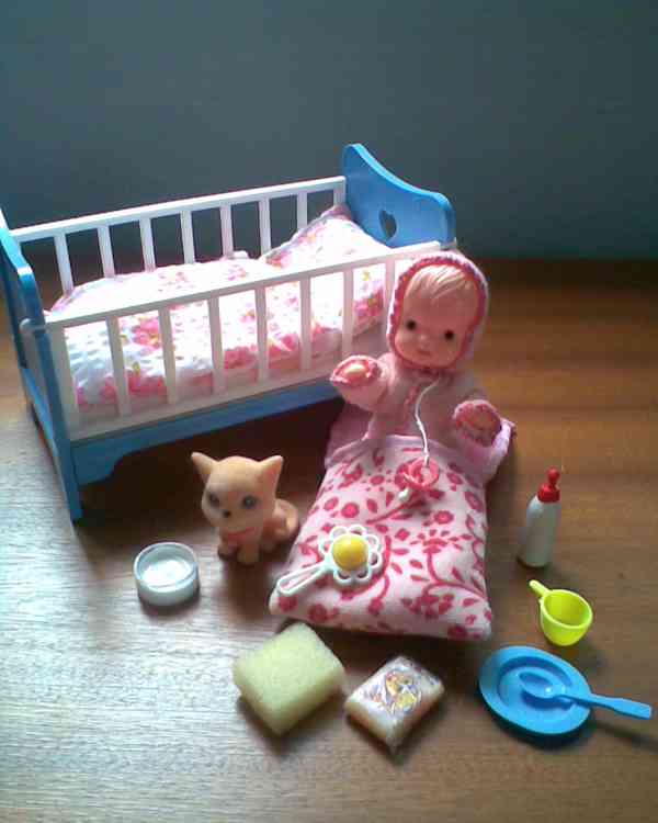 Retro dvě Igra panenky