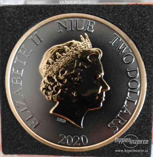 Stříbrná mince Lion King 2020, zušlechtěna zlatem, číslovaná - foto 2
