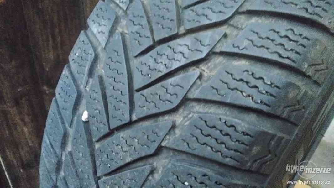 Zimní pneu Dunlop 205/55 R16, 91H RunFlat - bazar - Hyperinzerce.cz