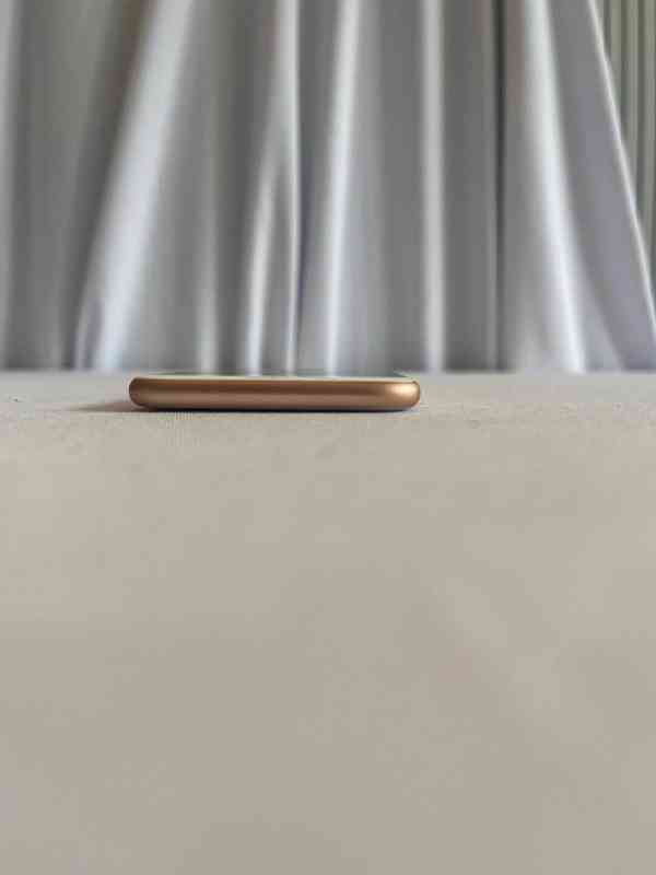 Apple iPhone 8 64GB Gold – funkční, iCloud OFF, nefunkční... - foto 7