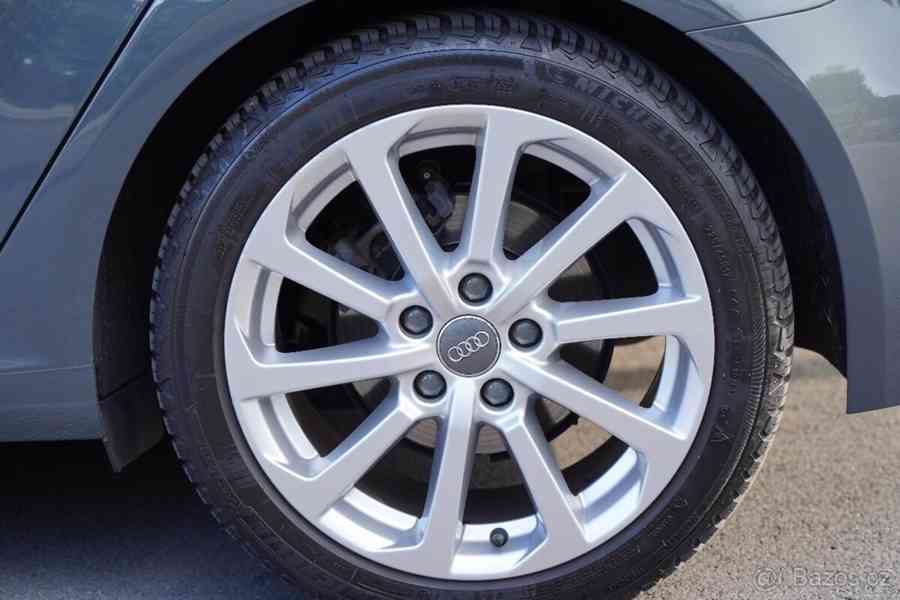 Audi A3 1,5 30 g-tron (CNG) TOP vybava - foto 9