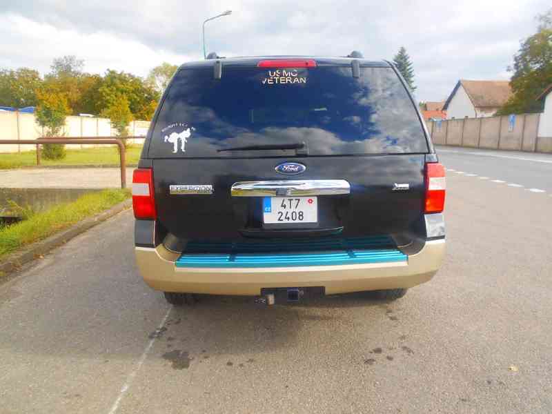 Ford U18 Expedition - foto 4