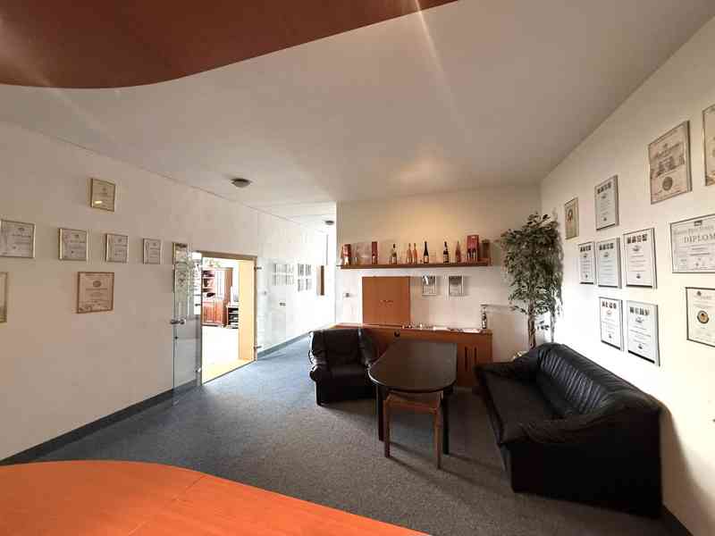 PODNÁJEM ÚTULNÉ KANCELÁŘE O CP CCA 18,57 M2 BRNO – LESNÁ - foto 10