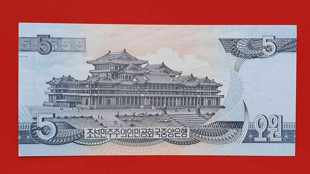 Bankovka Severní Korea 5 Won rok 1998 stav UNC - foto 2