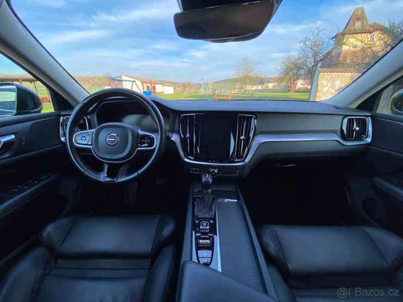 Volvo V60 2,0 D4 Geartronic, 140kW, kožený i - foto 6