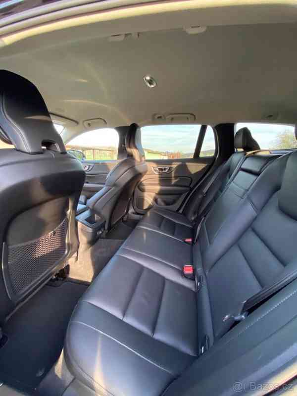 Volvo V60 2,0 D4 Geartronic, 140kW, kožený i - foto 5