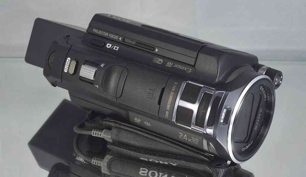 Sony HDR-PJ810E *kamera s projektorem*FullHDV*WIFI - foto 6