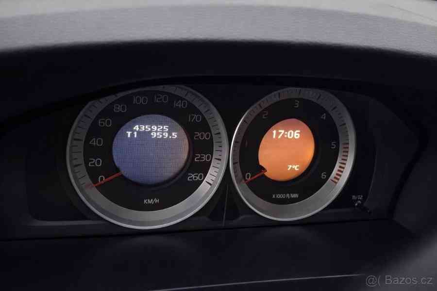 Volvo V60 1,6 - foto 11