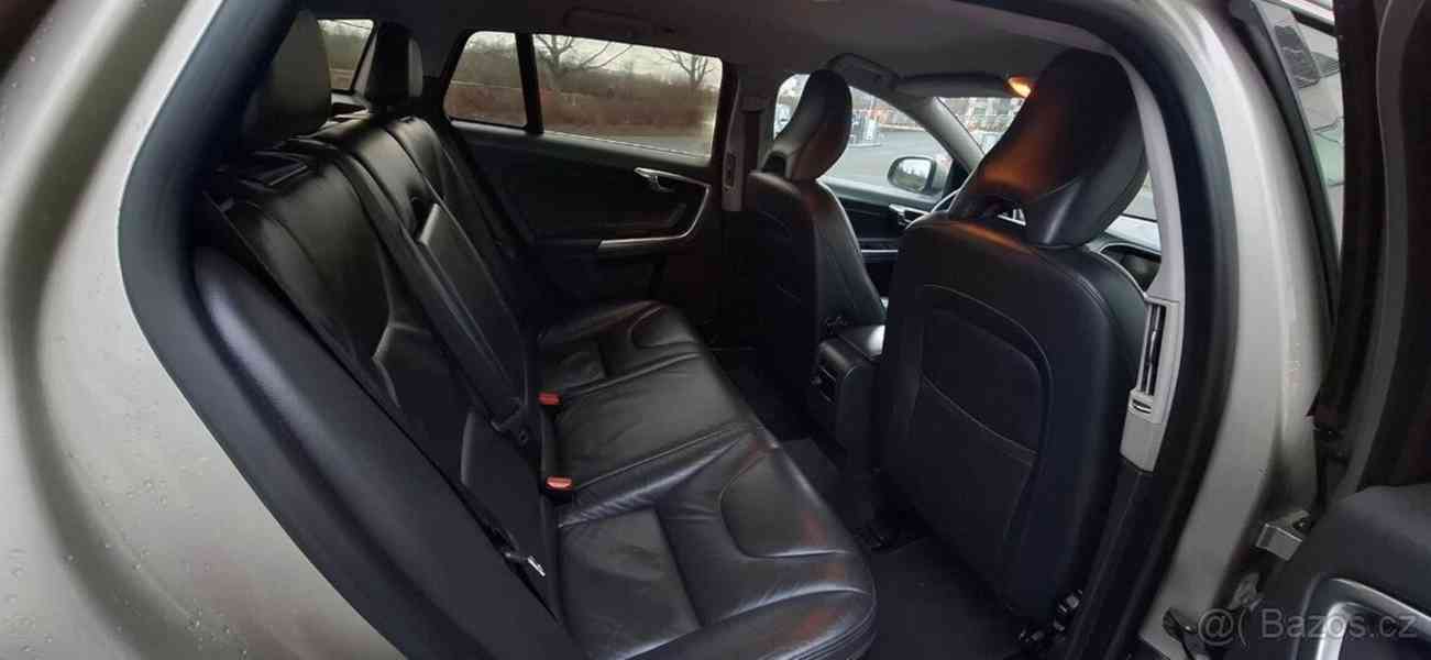 Volvo V60 1,6 - foto 5