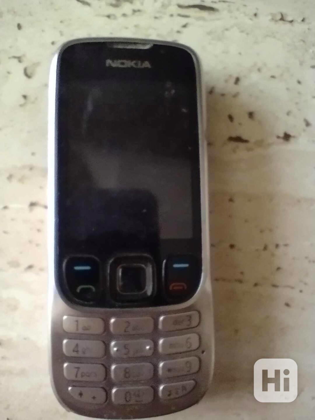 Mobilní telefon Nokia 6303 .  - foto 1