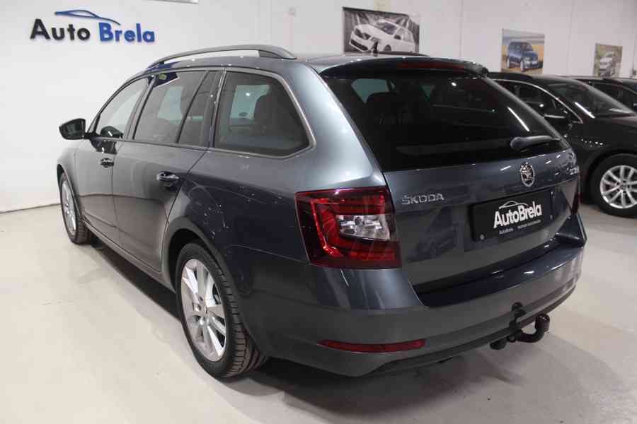 Škoda Octavia  2.0TDI DSG STYLE+ LED Navi Tažné 83000KM - foto 8