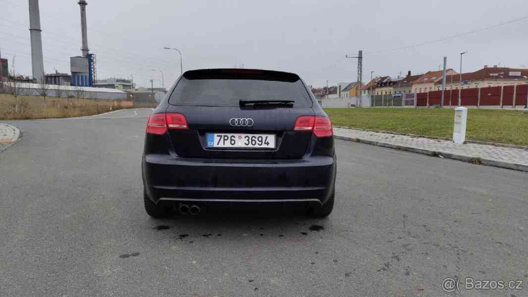 Audi A3 2,0   8P - foto 10