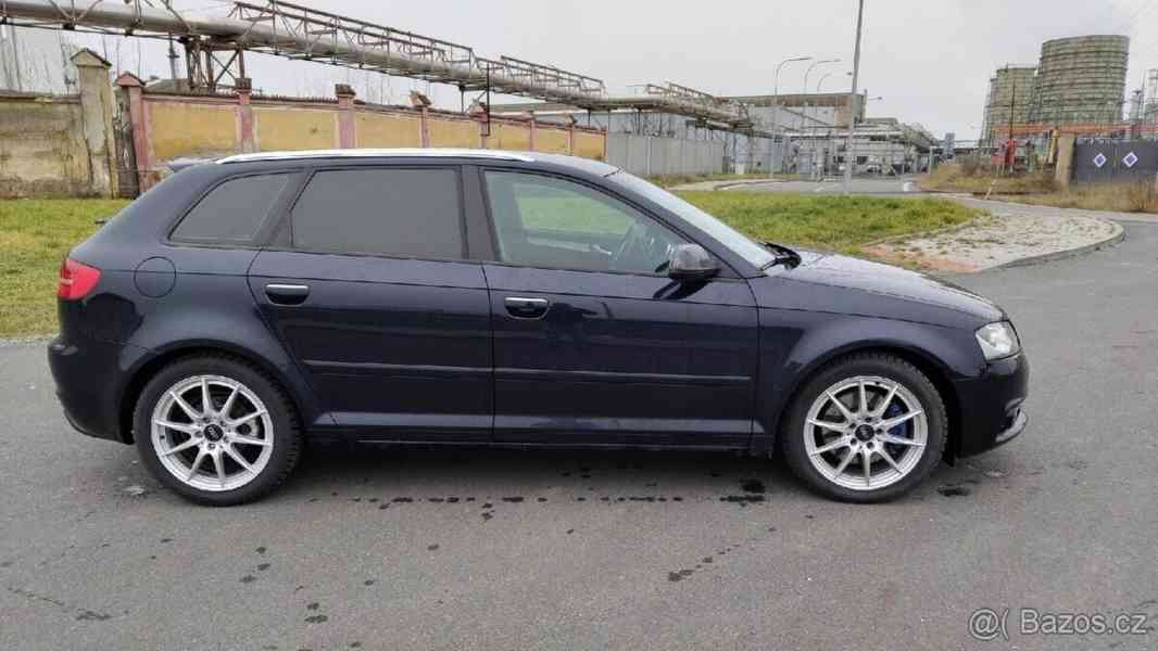 Audi A3 2,0   8P - foto 11