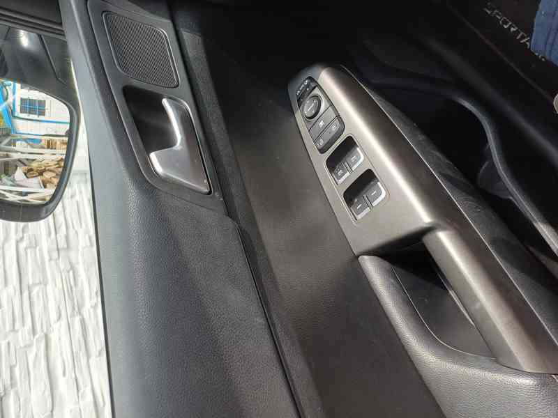 Kia Sportage, 1.6 CRDI 100 kW Black Edition - foto 11