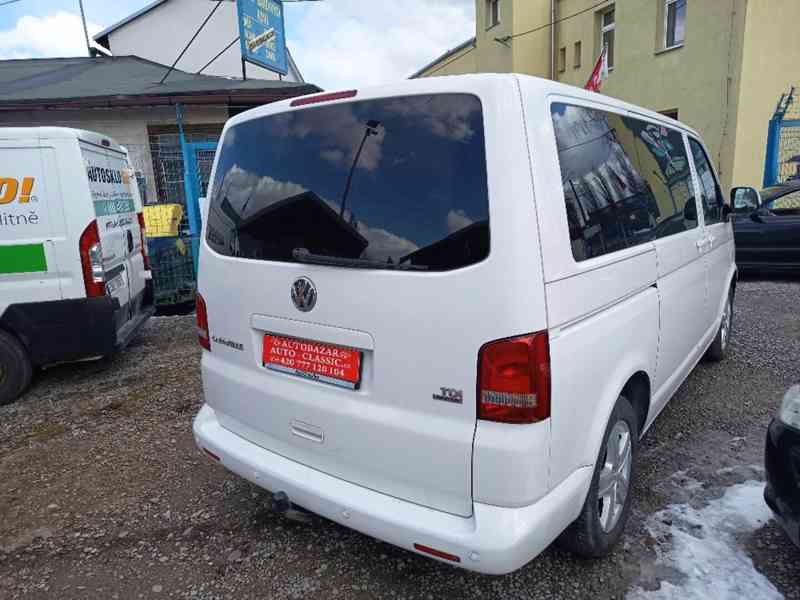 VOLKSWAGEN Caravelle 2,0TDI 4Motion Comfortline 9-míst - foto 17