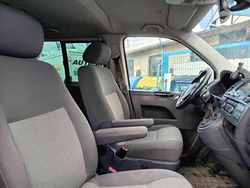 VOLKSWAGEN Caravelle 2,0TDI 4Motion Comfortline 9-míst - foto 18