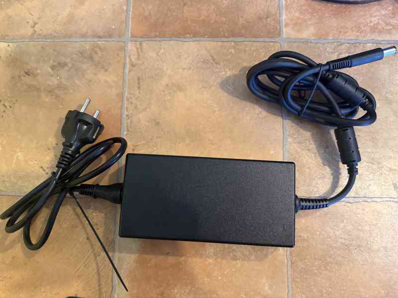 Dell Latitude 5400 – výkonný pracovní notebook - foto 7