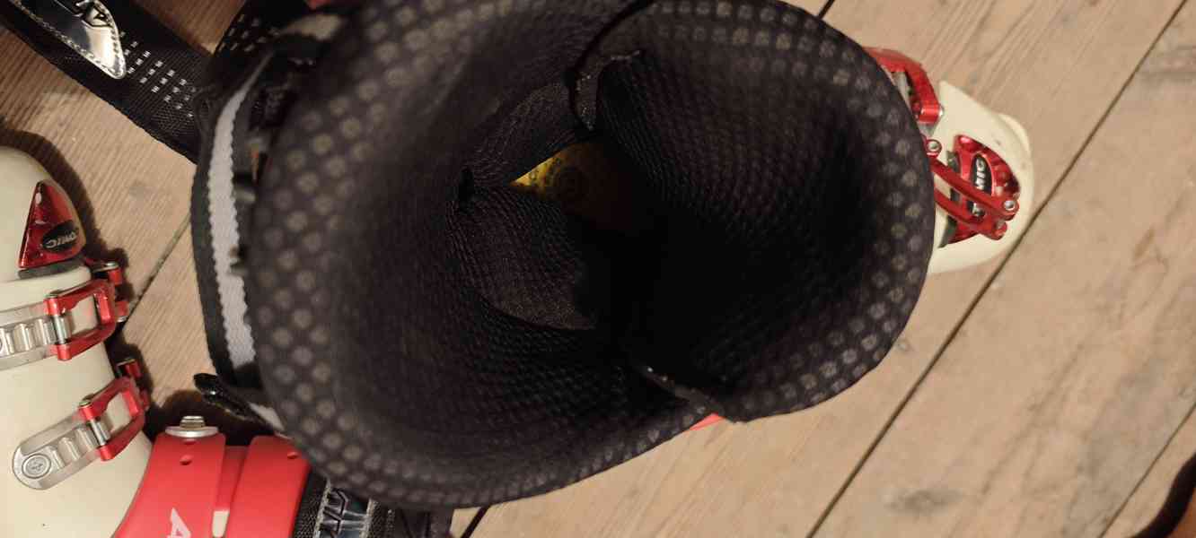 Lyžáky ATOMIC RACE TECH MP 250 - foto 5