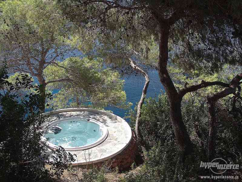 Reality Španělsko - Luxusní resort v první linií - foto 39
