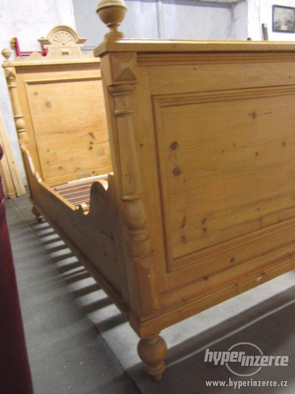 Krásná borovicová antik postel - foto 5