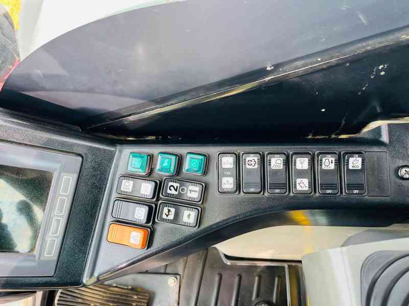 Kolové rypadlo Takeuchi TB295W 2PB (Možnost leasingu) - foto 11
