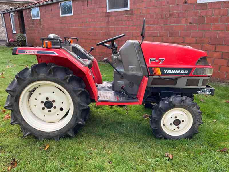 Traktor Yanmar F-7 Rok výroby 1992 - foto 2