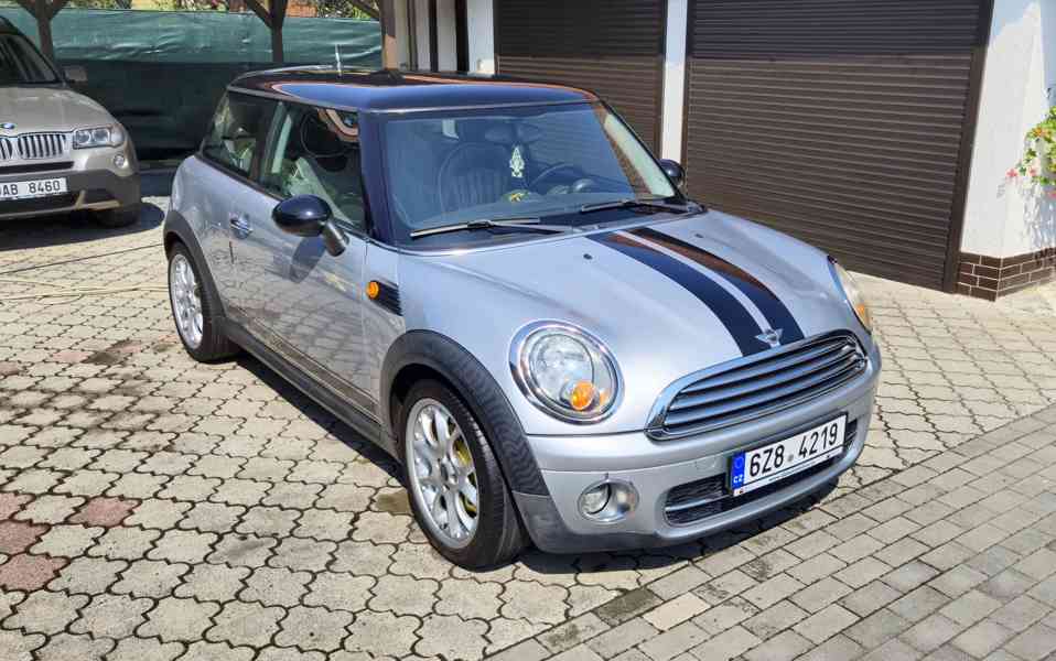 Mini Cooper 1.6D 80kW 2007 - foto 17