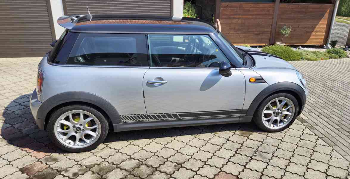 Mini Cooper 1.6D 80kW 2007 - foto 14