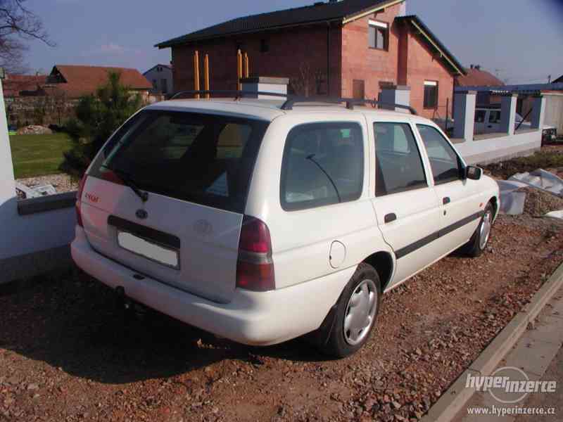 Ford Escord 1.8TD, kombi, diesel, 51kW, 1999, bílý, klima - foto 3