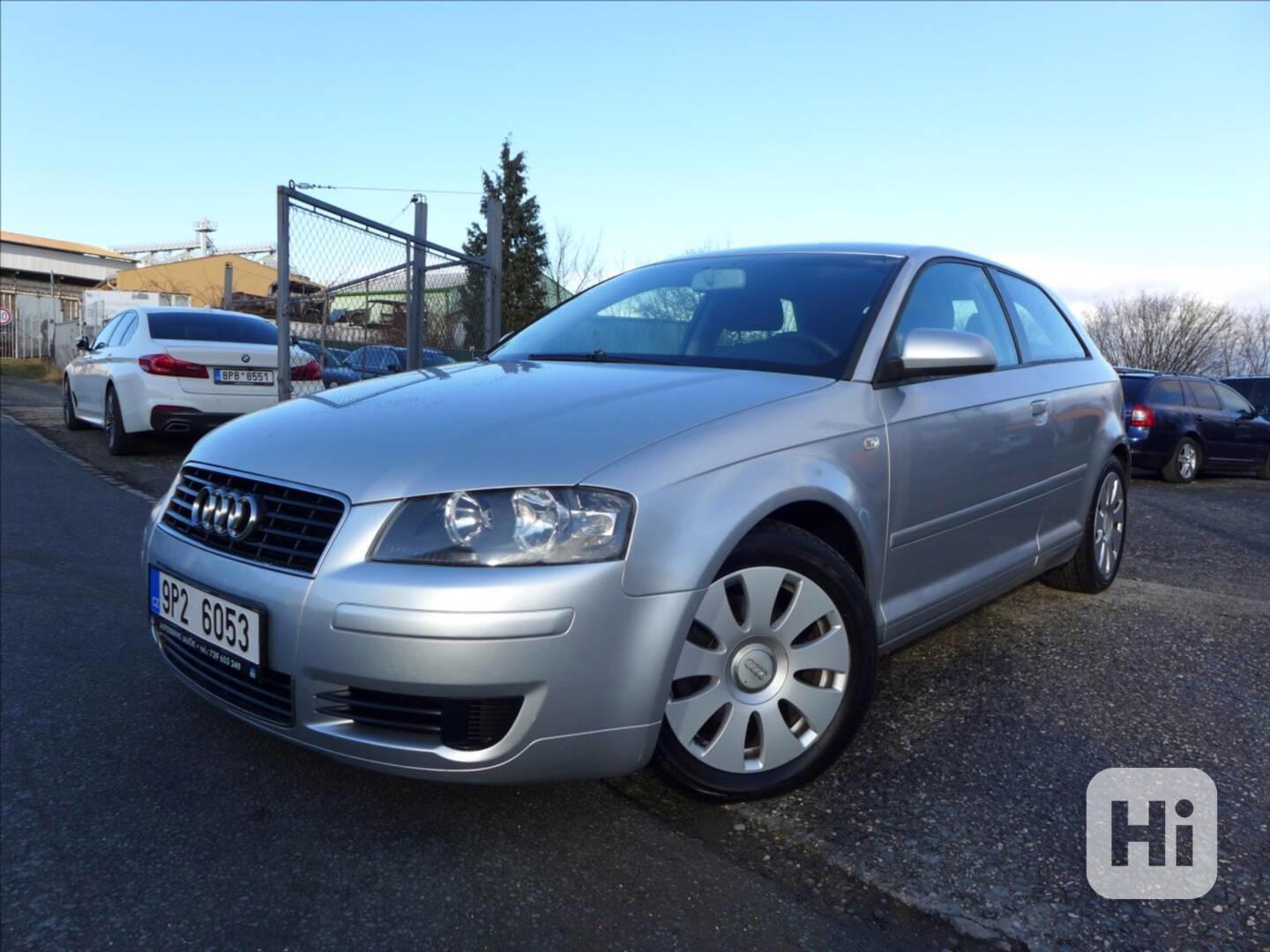 Audi A3 1,6 i - foto 1