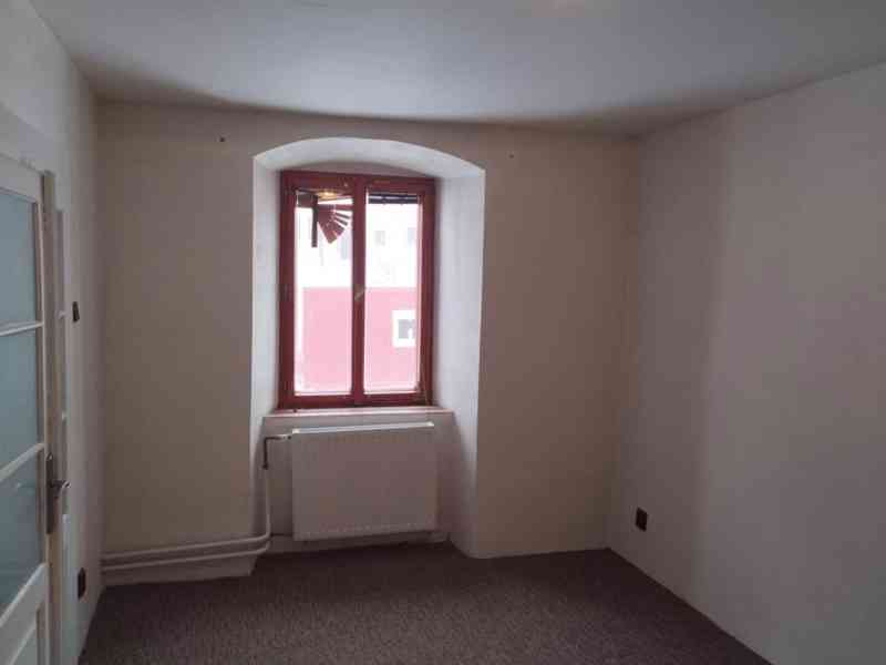 Pronájem , byt 3 + 1 v rodinném domě obec Zbraslavice - foto 13