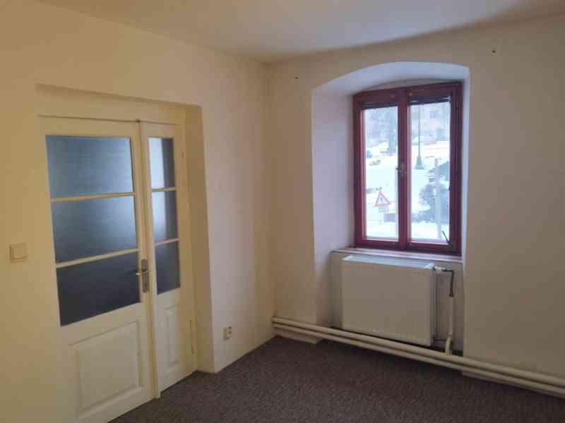 Pronájem , byt 3 + 1 v rodinném domě obec Zbraslavice - foto 11