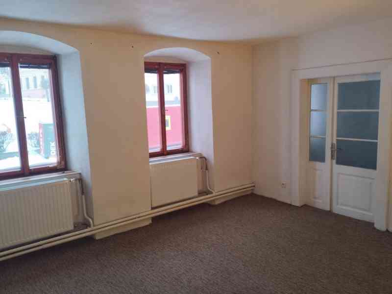 Pronájem , byt 3 + 1 v rodinném domě obec Zbraslavice - foto 10