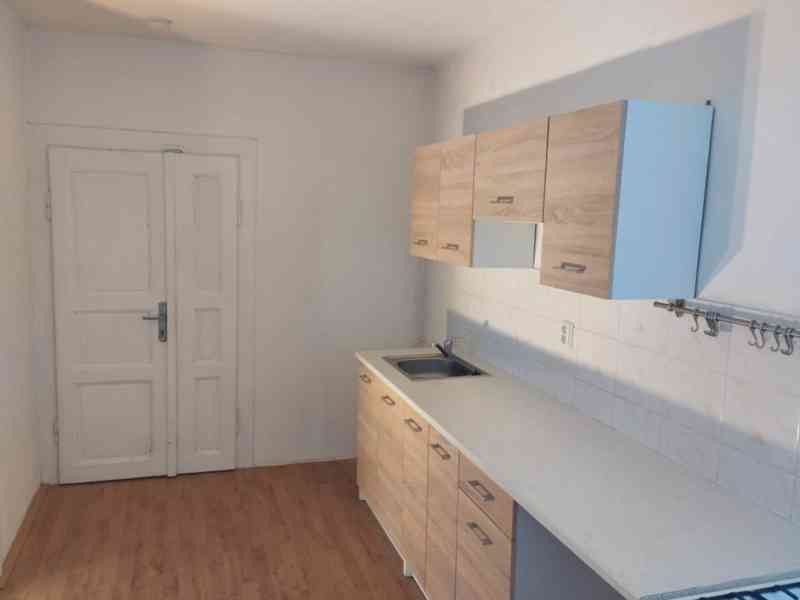 Pronájem , byt 3 + 1 v rodinném domě obec Zbraslavice - foto 3