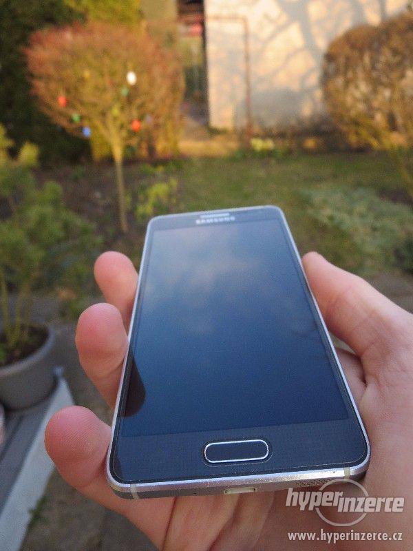Samsung Galaxy ALPHA - foto 2