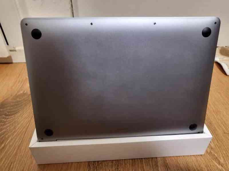 MacBook Air 2020, Retina, 13in - foto 4